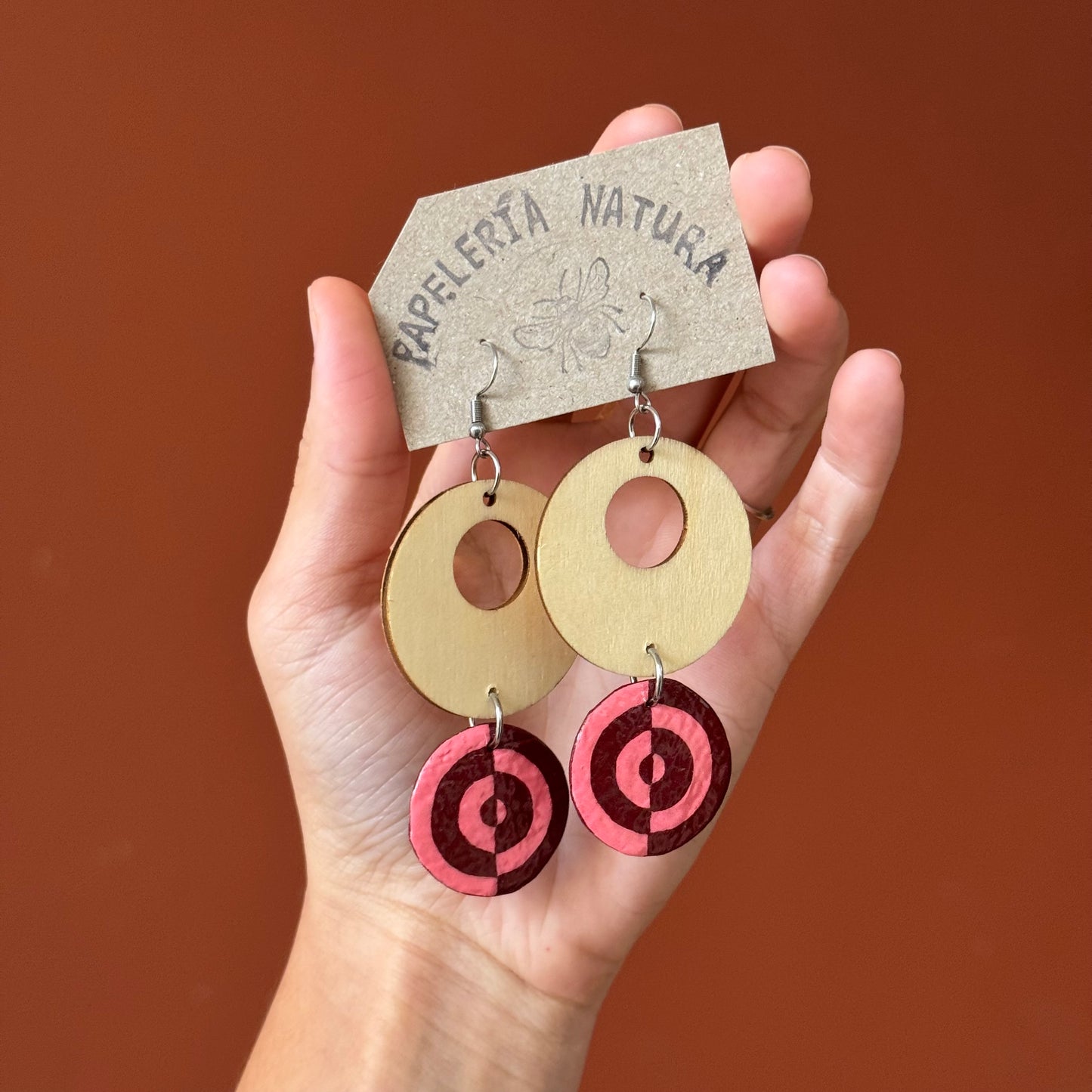 Pantallas en Papel Reciclado