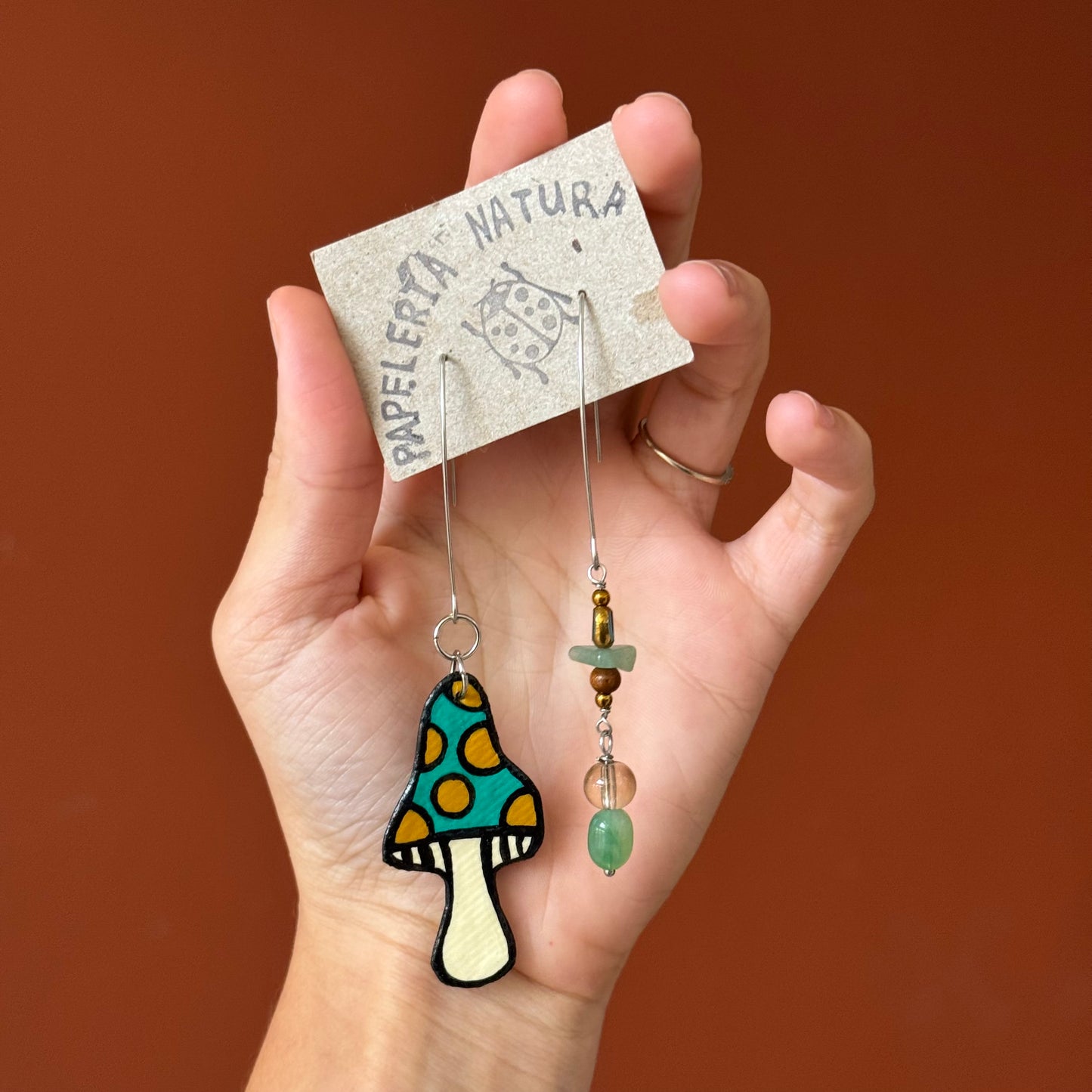 Pantallas en Papel Reciclado